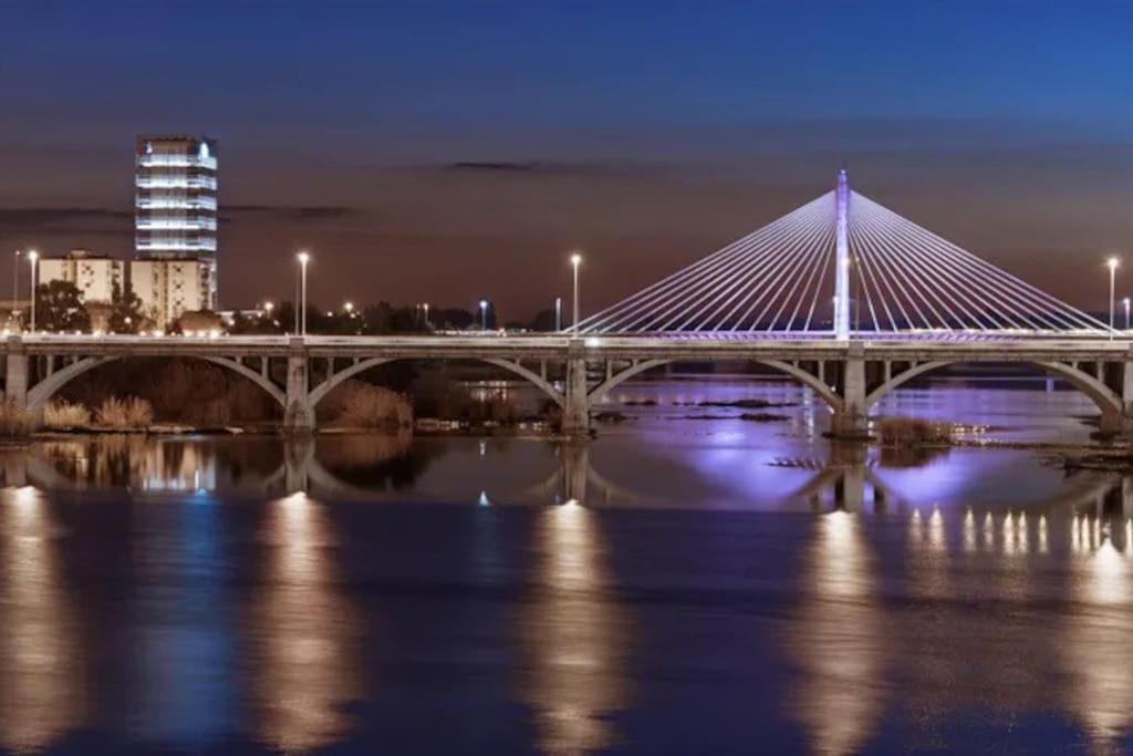 En El Corazon De La Ciudad Apartment Badajoz Ngoại thất bức ảnh
